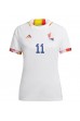 Belgia Yannick Carrasco #11 Jalkapallovaatteet Naisten Vieraspaita MM-kisat 2022 Lyhythihainen